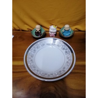 Dĩa sứ trắng lớn có viền