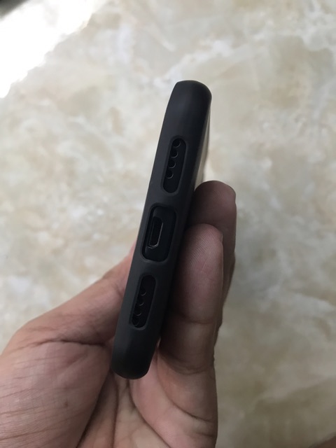 FREESHIP 99K TOÀN QUỐC_Ốp lưng Sharp R1S dẻo (dư dấu vân tay - đọc kĩ mô tả trước khi mua)