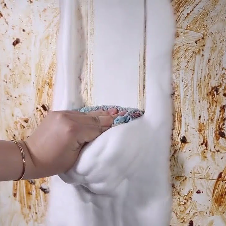 Bình xịt vệ sinh bếp bọt tuyết đa năng Kitchen Cleaner 500ml - chai xịt vệ sinh nhà bếp cao cấp chai vàng sịt là sạch