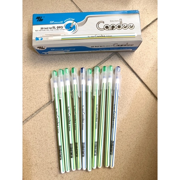 Hộp 20 Bút Bi Nến Candee Mực Xanh/Đen