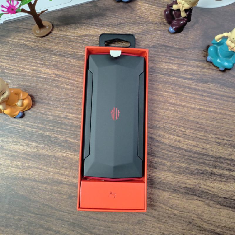 [Mã 273ELHA100K0 hoàn 7% đơn 500K] Pin Dự Phòng Nubia Red Magic 10.000mah (chính hãng)