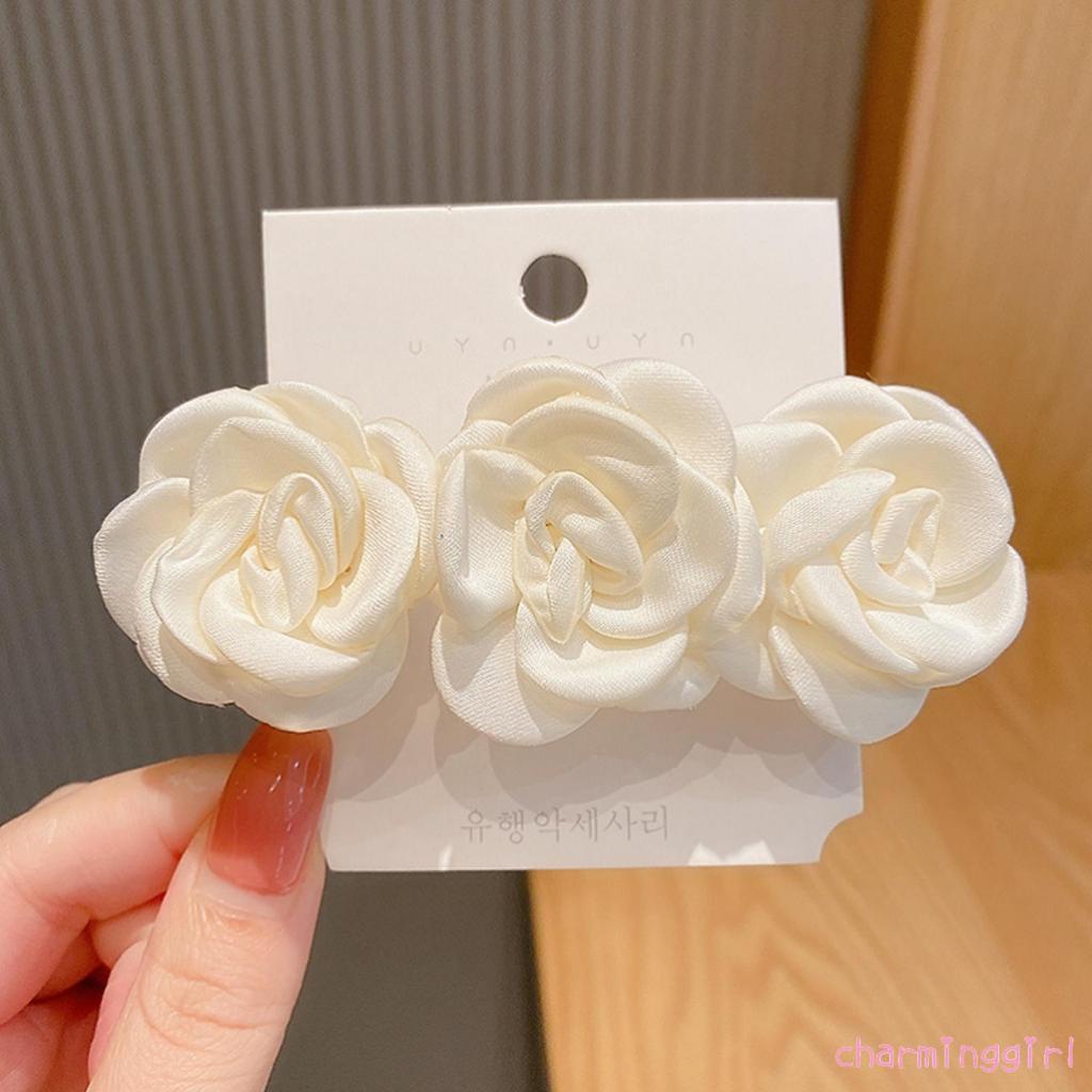 Kẹp tóc ba bông hoa trà ba lớp bằng kim loại dễ thương và tinh tế cho nữ