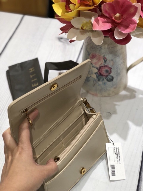 Túi mini Charles & Keith