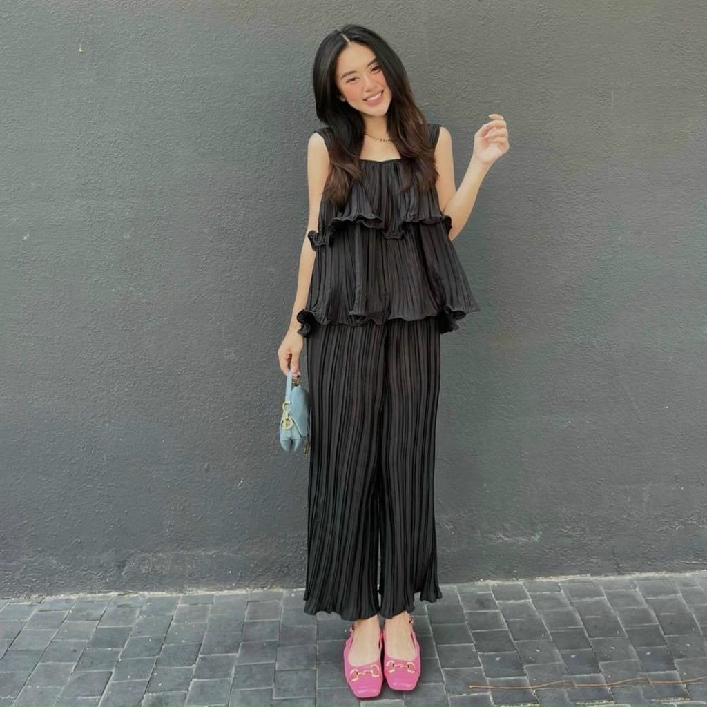 Sét bộ đồ nữ 2 dây tầng bánh bèo dáng áo croptop xinh mix quần ống loe siêu dễ thương 5 màu tôn da