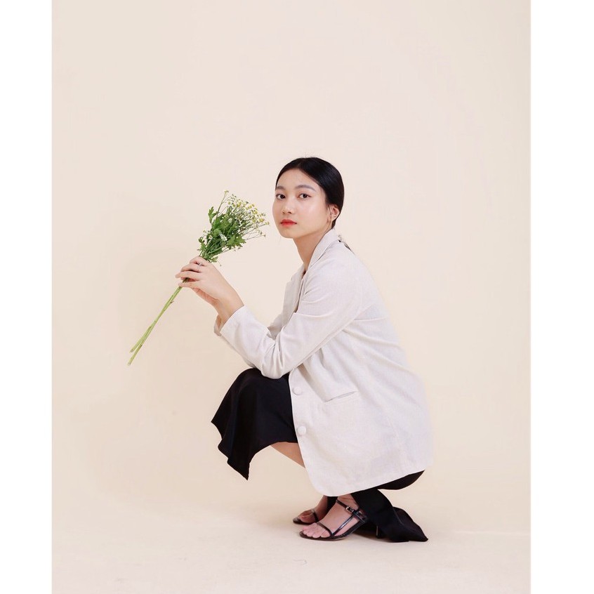 Áo vest nữ blazer KHÀN chất liệu linen màu trắng đục tay dài 1 lớp thời trang công sở Hàn Quốc | BigBuy360 - bigbuy360.vn
