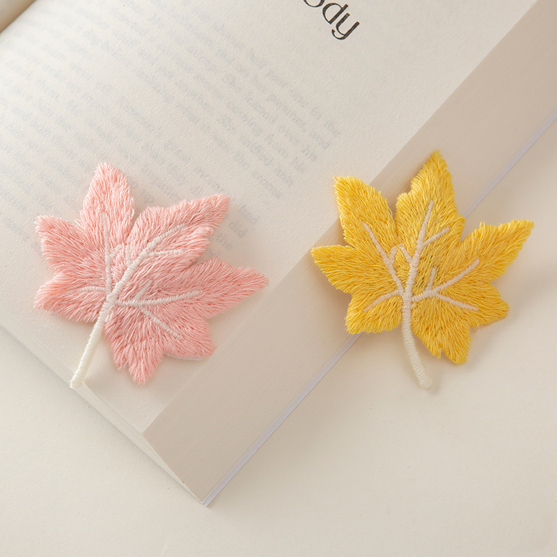 Small Fresh Seng Hairpin Korean Style Maple Leaf Bangle Hairpin Hairpin Women's Fashion Accessories