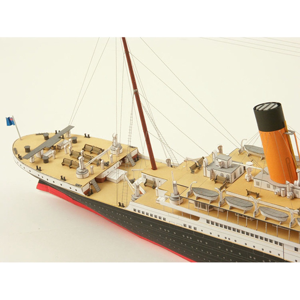 Mô Hình Tàu Titanic Tỉ Lệ 1 / 400