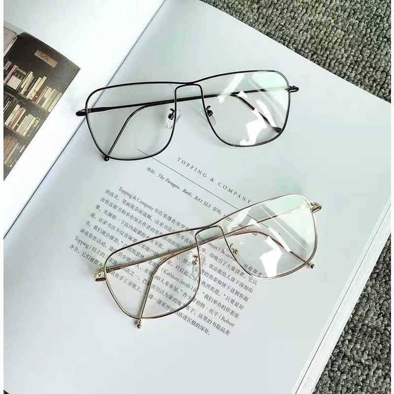 (KIQI-FASHION) COD Mắt Kính Gọng Vuông Lớn Bằng Kim Loại Chống Bức Xạ Thời Trang Hàn Quốc Cho Nam Nữ
