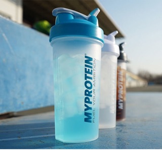 Bình Lắc Thể Thao Pha Chế Sữa Protein 700ml