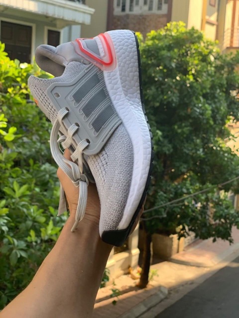 Hàng đẹp có sẵn Giày thể thao ultra bosst 6.0 xám gót viền đỏ