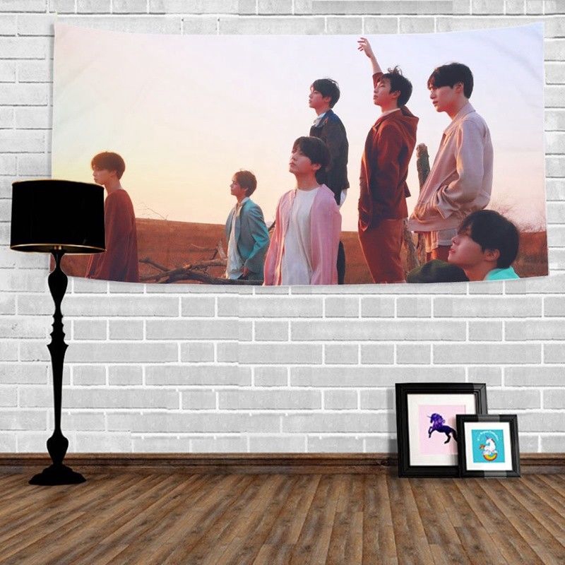 Thảm treo tường trang trí hình nhóm nhạc KPOP BTS 100*50cm