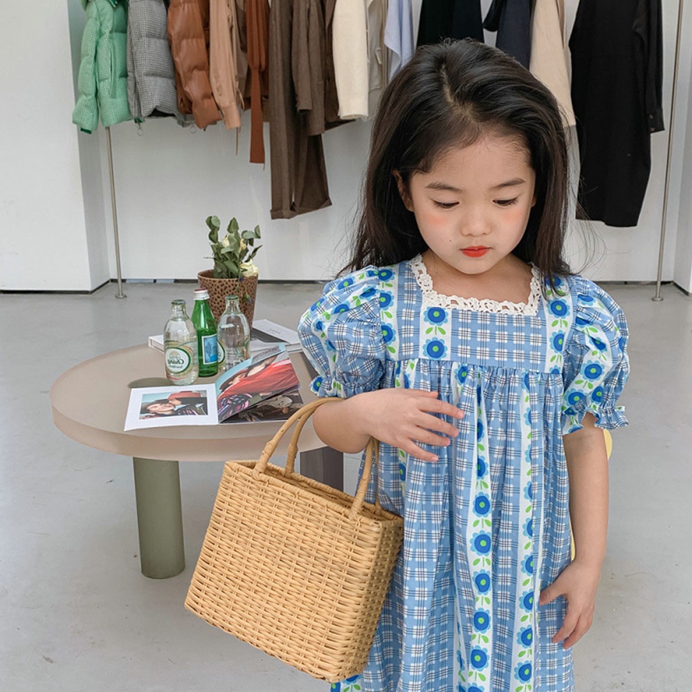 Đầm công chúa BEAR LEADER AZ2763 cổ vuông phối ren kẻ sọc in hoa thời trang hè năm 2022 cho bé gái