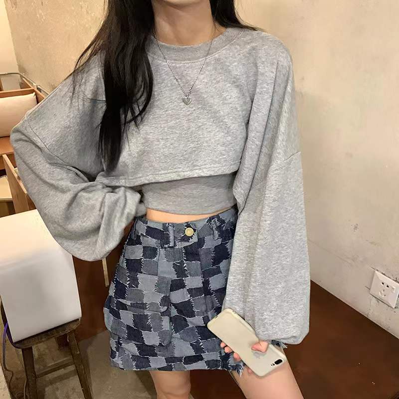 Set Áo croptop tay dài + Áo dây Perty phong cách thể thao năng động thời trang
