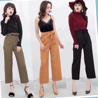 Quần ống rộng xếp ly