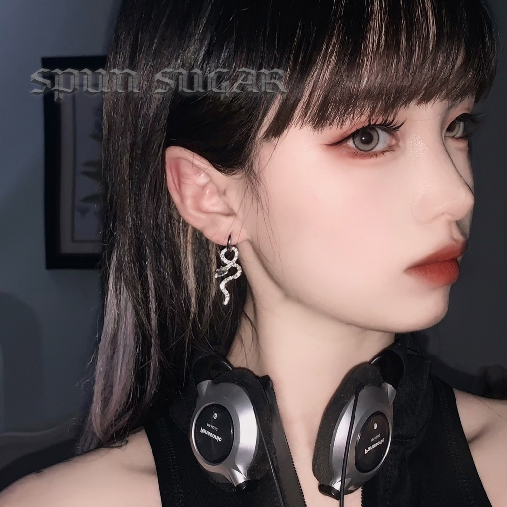 Khuyên Tai Hình Rắn Thời Trang Cá Tính