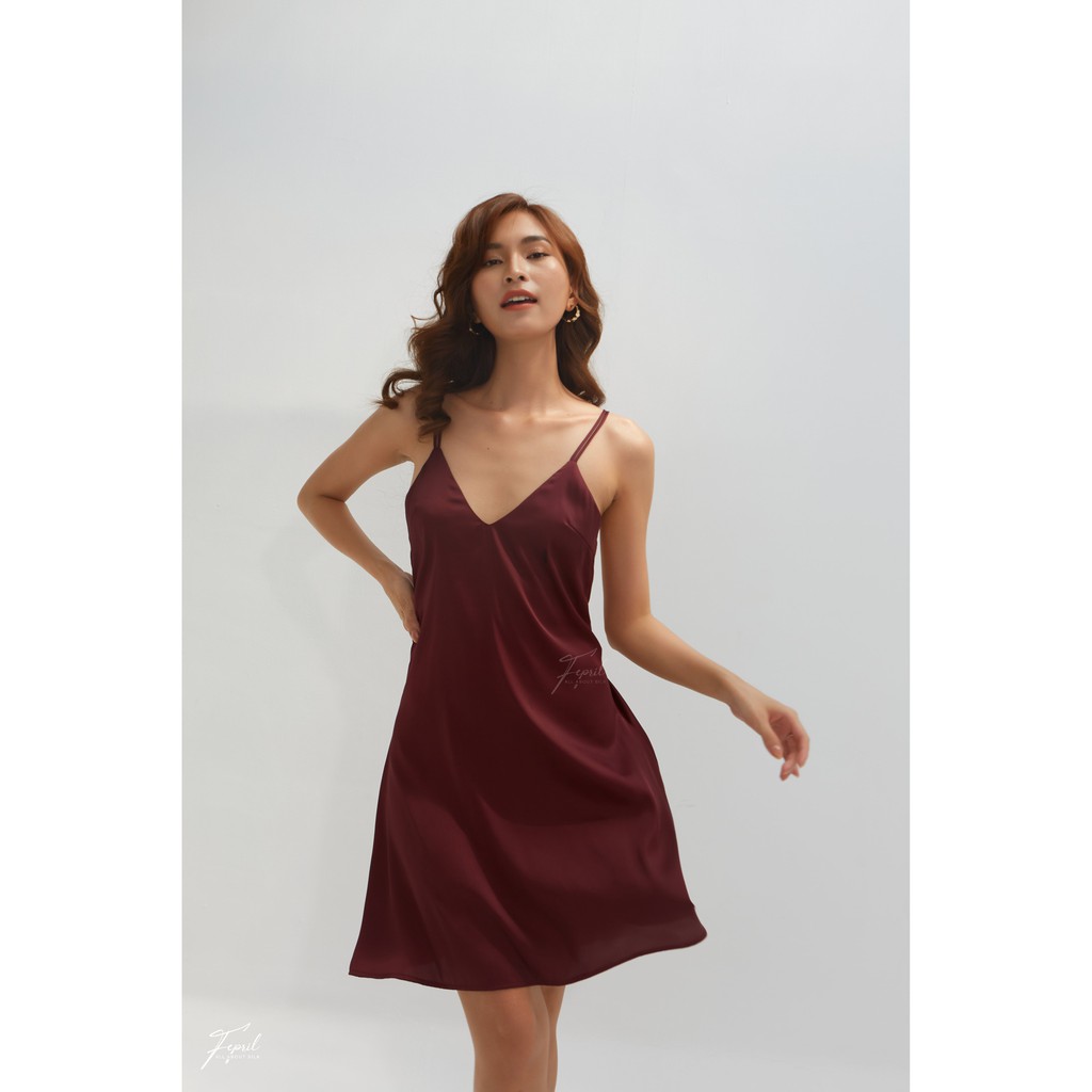 Đầm lụa 4 dây chéo hở lưng FEPRIL Midi Slip dress