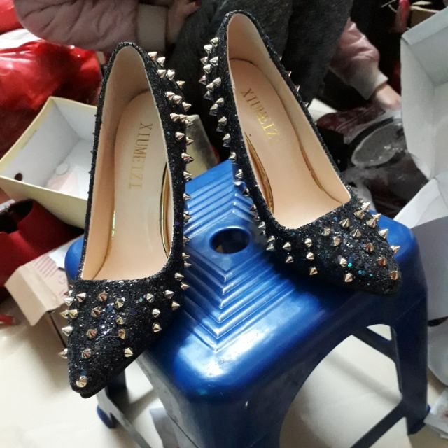 Combo 1 giầy cao gót 1 sandan đinh