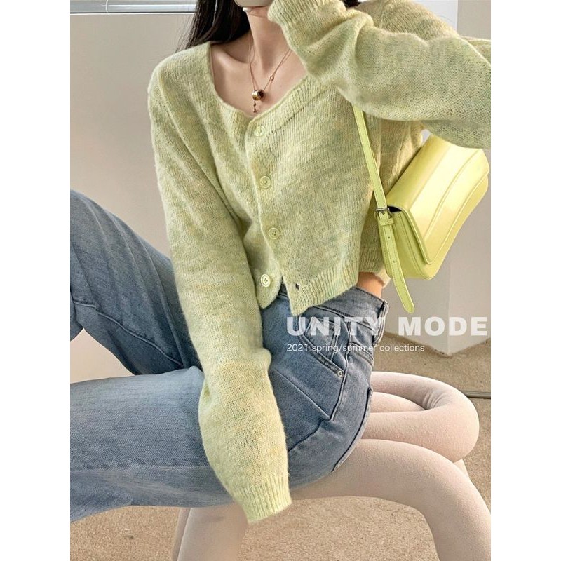 Áo khoác len Cardigan dáng croptop phối cổ vuông
