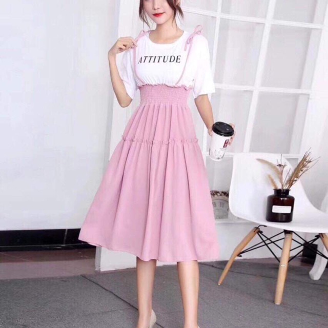 Váy yếm liền áo