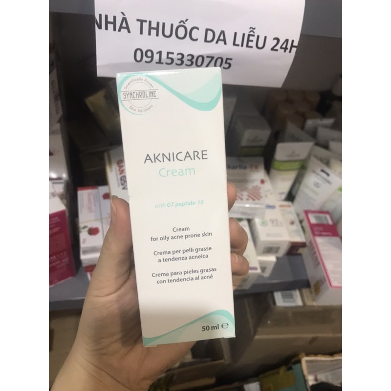 Aknicare Cream kiểm soát nhờn dưỡng ẩm cho da mụn trứng cá