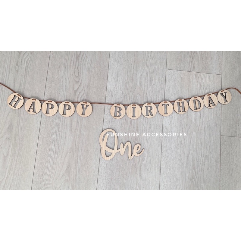Dây chữ Happy Birthday bằng gỗ tự nhiên style Hàn Quốc