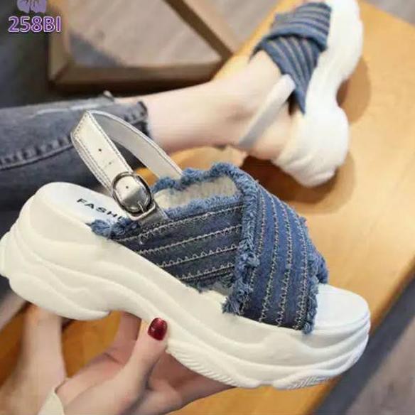 Giày Sandal Rk - Levis Rumbai Leo Núi Cho Nữ 258