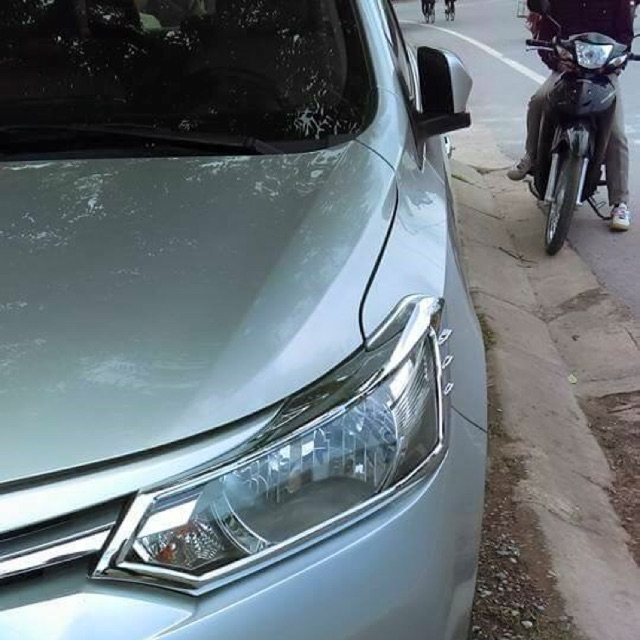 ỐP ĐÈN PHA HẬU VIOS 2014-2018