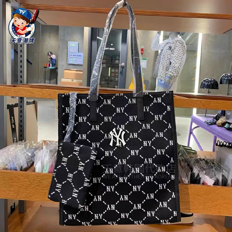 túi tote mlb kèm ví nhỏ size 37 x 40 x 9 cm
