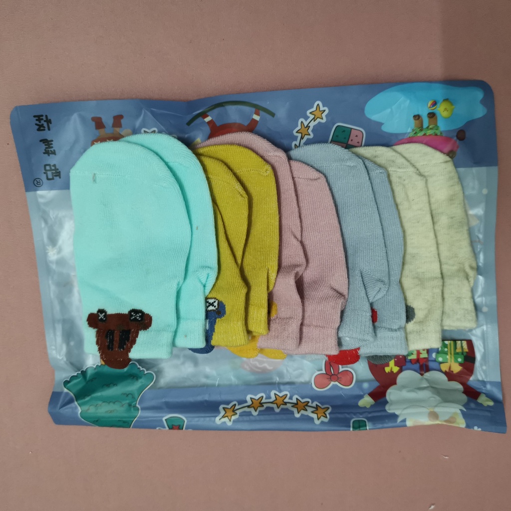 Tất Chống Trượt Cho Bé Dùng Từ Sơ Sinh Đến 2 Tuổi Co Dãn Tốt Thoáng Mát Giữ Ấm Tốt