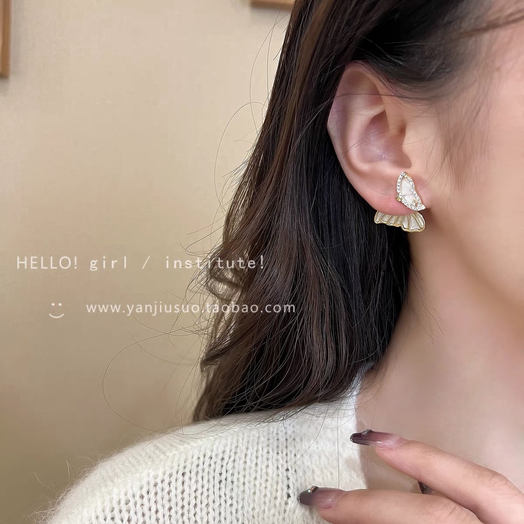 Khuyên Tai Hình Bướm Đính Đá Pha Lê Đơn Giản Không Gây Dị Ứng Thời Trang Cho Nữ