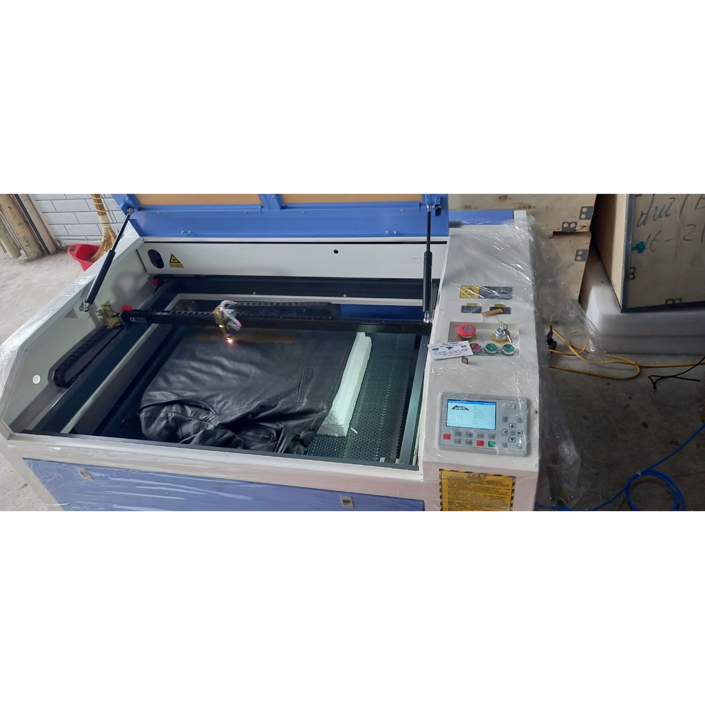 Máy cắt laser Co2 60*90