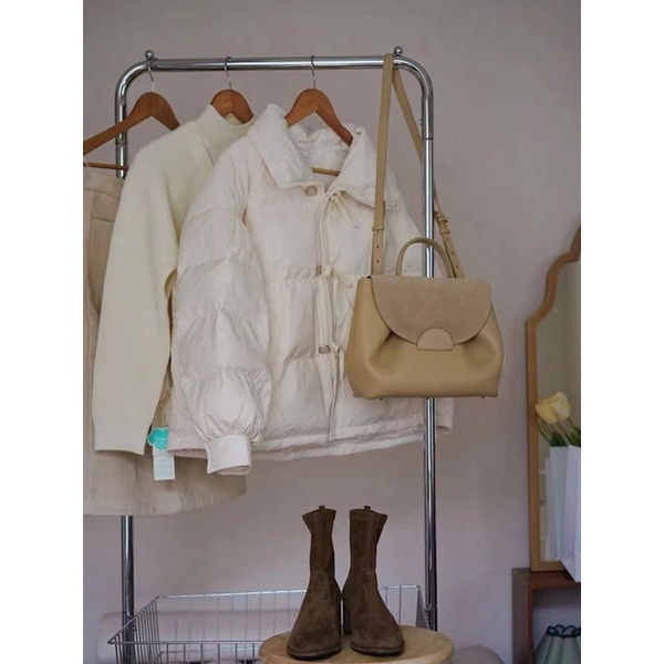 Áo Khoác Phao Vintage Đính Cúc Ngọc Siêu Xịn