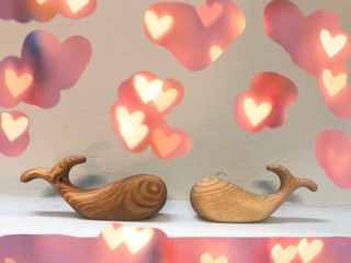 Cá heo chặn giấy để bàn