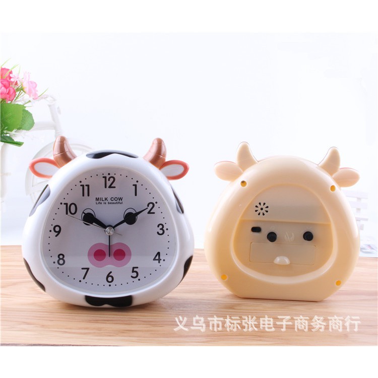 Đồng hồ để bàn có báo thức, trang trí bàn học cho trẻ em hình bò sữa nhiều màu sắc