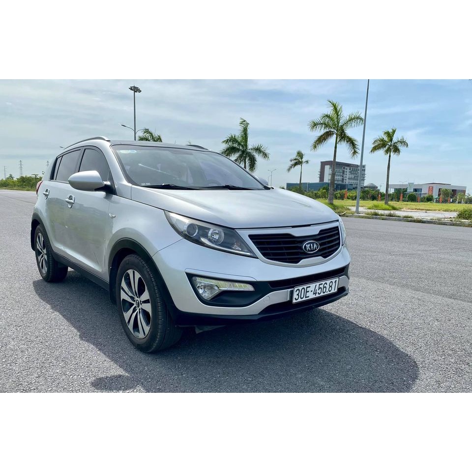 Tapli xe Carbon  Kia Sportage