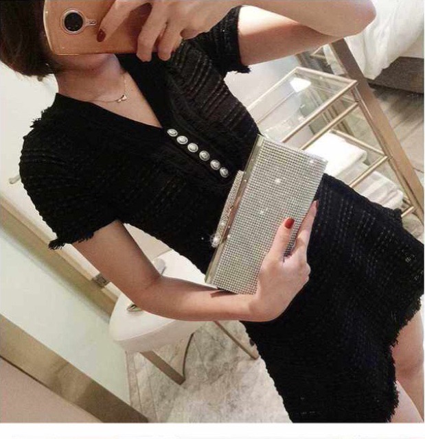 Clutch dự tiệc đính đá bản to sang trọng | BigBuy360 - bigbuy360.vn