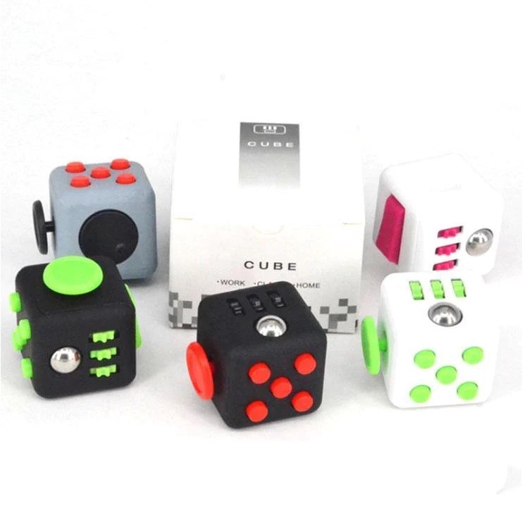 Đồ chơi giảm stress - khối vuông thần kỳ Fidget Cube - 711  - MGT