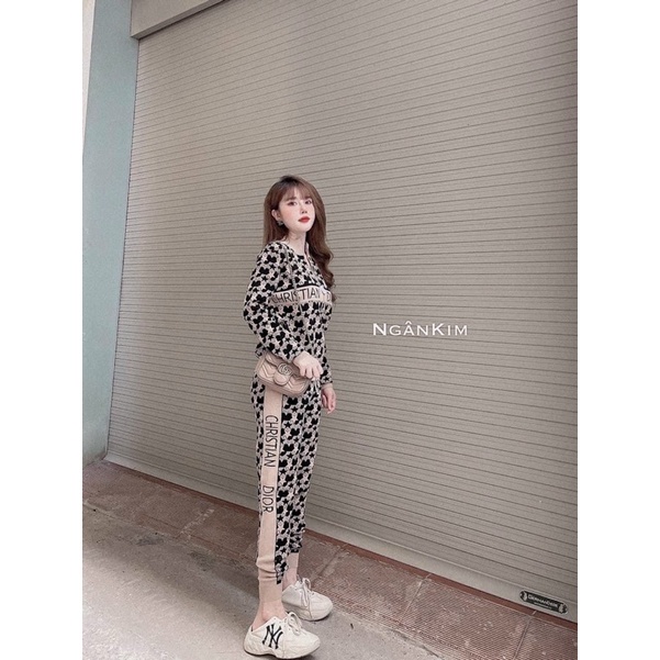 Set len bộ tim sao kéo khoá D.O