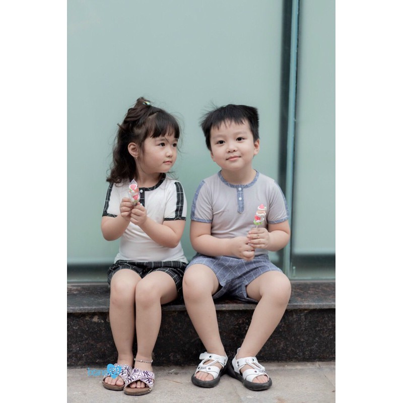 Bộ BONS kiểu cách siêu dễ thương cho bé