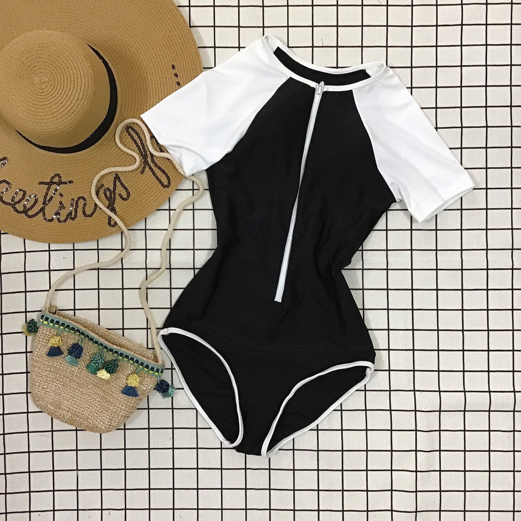 [ĐỒ BƠI TAY NGẮN] Bikini liền mảnh, bodysuit TAY NGẮN có khoá kéo đen phối trắng (Hiền Hồ)