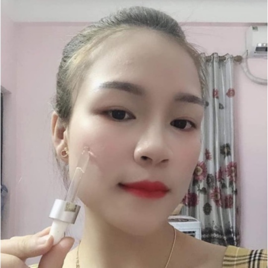Serum Collagen Quyên Lara Trẻ Hoá Làn Da,Cung Cấp Dưỡng Ẩm Chuyên Sâu Ngăn Ngừa Lão Hóa Da 20ml,