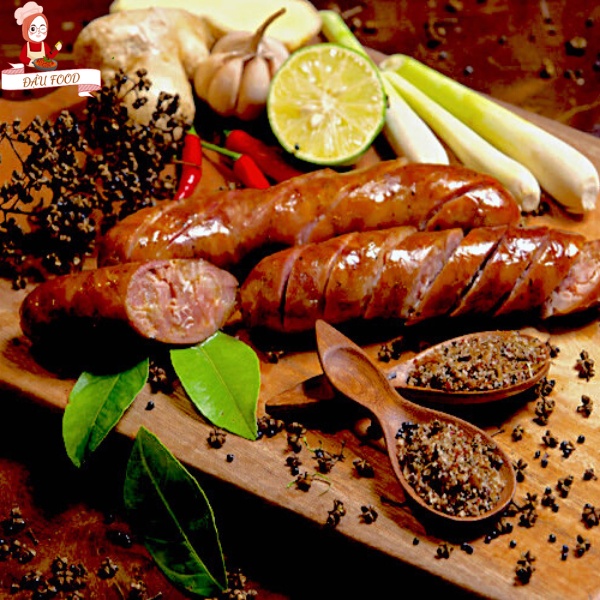 Lạp Sườn Gác Bếp Đặc Sản Tây Bắc 500 Gram, Lạp Xưởng Hun Khói Ngon Lên Men Tự Nhiên Không Chất Bảo Quản