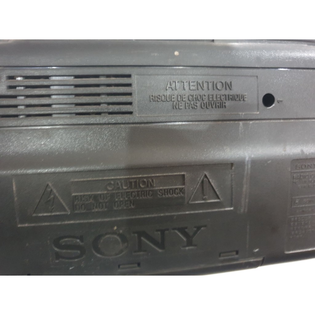 Đài Nhật Cũ Sony CFM-145 Giá Tốt Hàng Chuẩn Chất Lượng Nội Địa