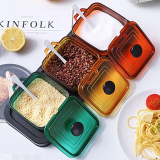 Set 3 Hũ Đựng Gia Vị, Dầu Ăn, Đường, Muối Bằng Nhựa Kèm Thìa & Khay Tiện Lợi Cho Bếp - ( 300ml x 3 )