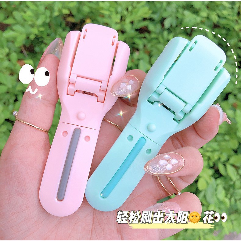 Kẹp bấm mi nhỏ gọn màu pastel M145