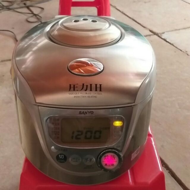 Nồi cơm điện nhật 1lit