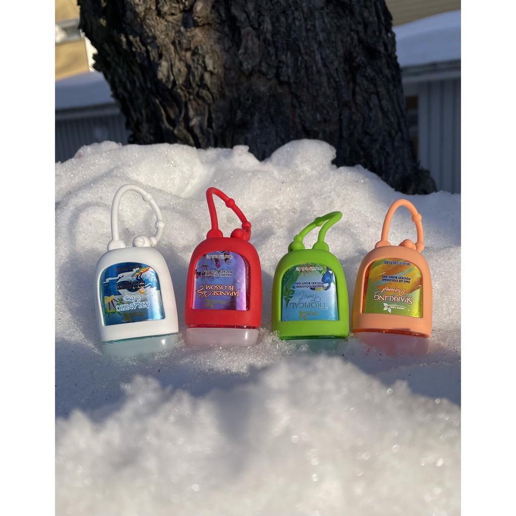 COMBO 4 CHAI GEL RỬA TAY NƯỚC HOA TROPIC CARE (TẶNG KÈM 4 MÓC TREO TIỆN LỢI) | Thế Giới Skin Care