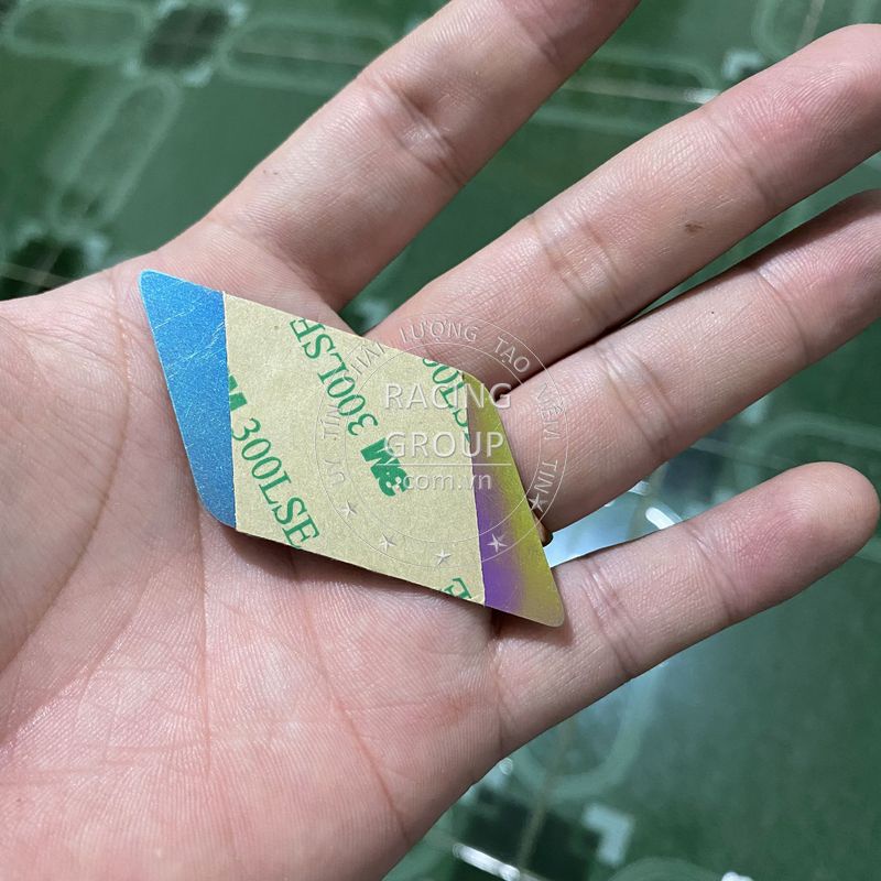 Tem titan logo FI lớn dán xe máy - giá 1 cái