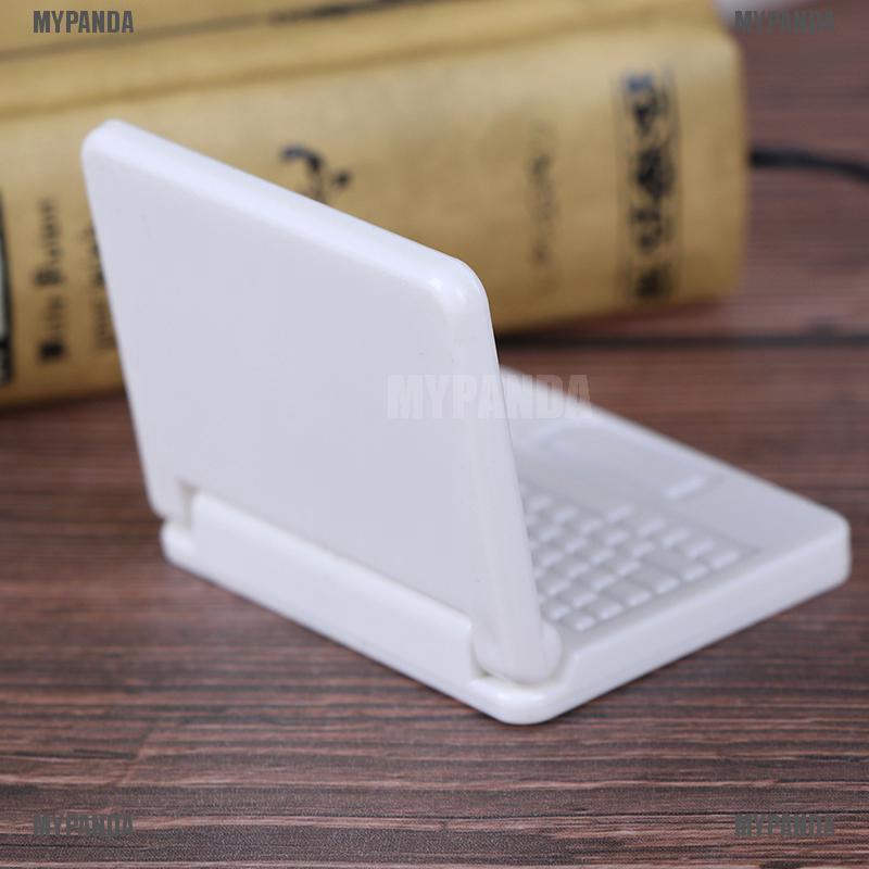 Mô hình máy tính sáng tạo cho nhà búp bê