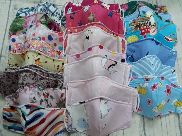 Khẩu trang vải 3 lớp chống bụi in hoạ tiết (giao mẫu ngẫu nhiên, ) | BigBuy360 - bigbuy360.vn